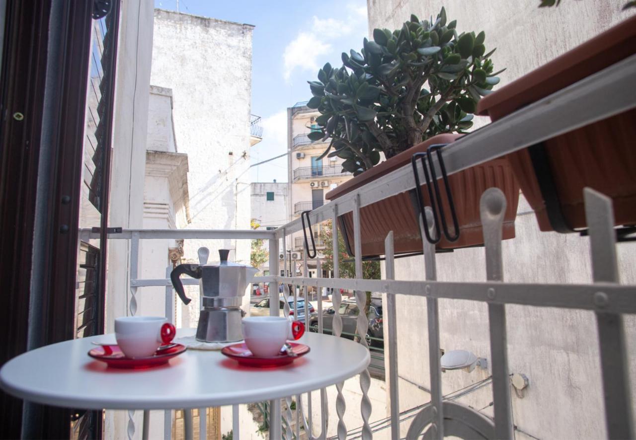Casa Zefiro - The Fab Stay Ostuni Luaran gambar
